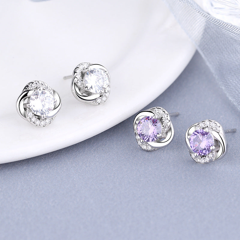 Women's earrings with sparkling cubic zirconia and elegant cable design
