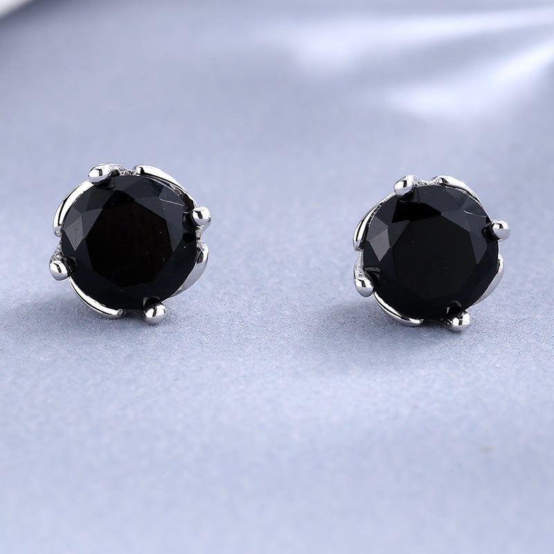 Ladies earrings with sparkling crystals in exquisite wreath design
