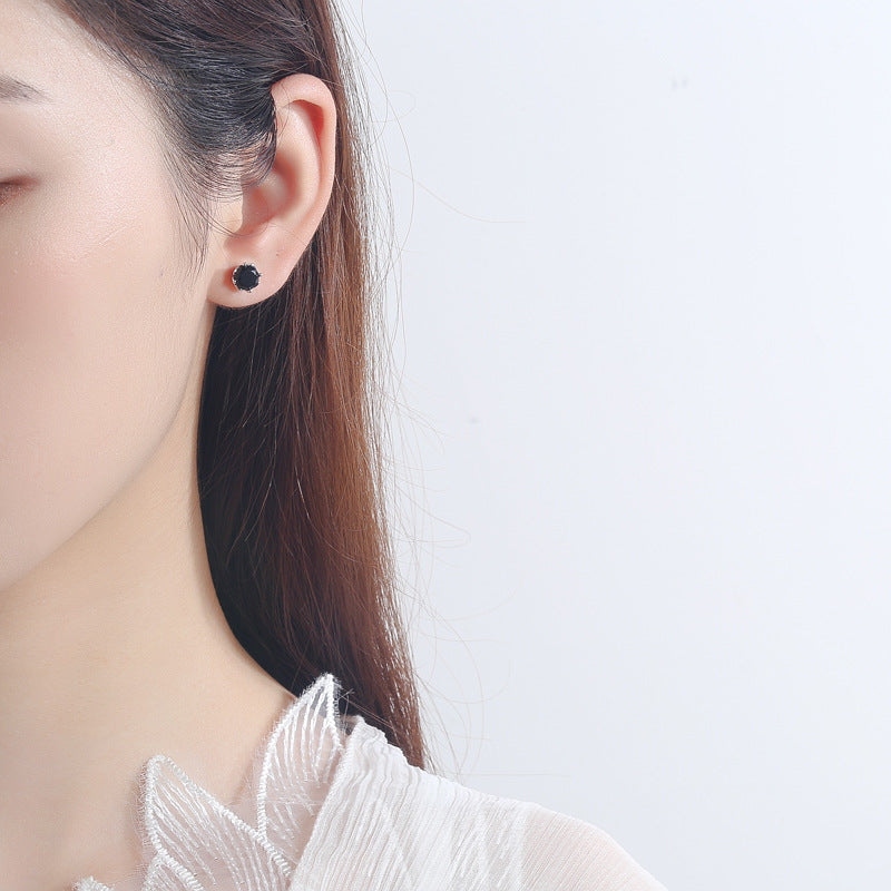 Ladies earrings with sparkling crystals in exquisite wreath design