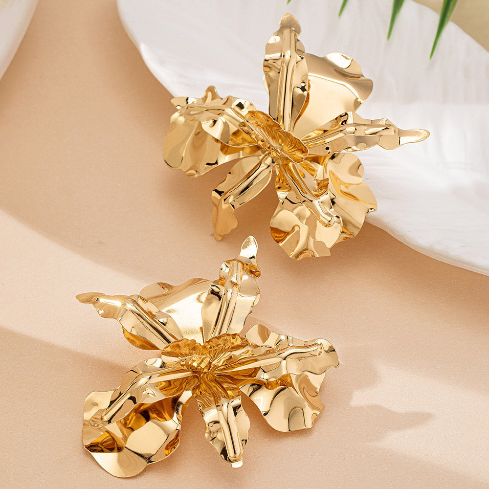Women's Decorative Wall Art in Flower Shape