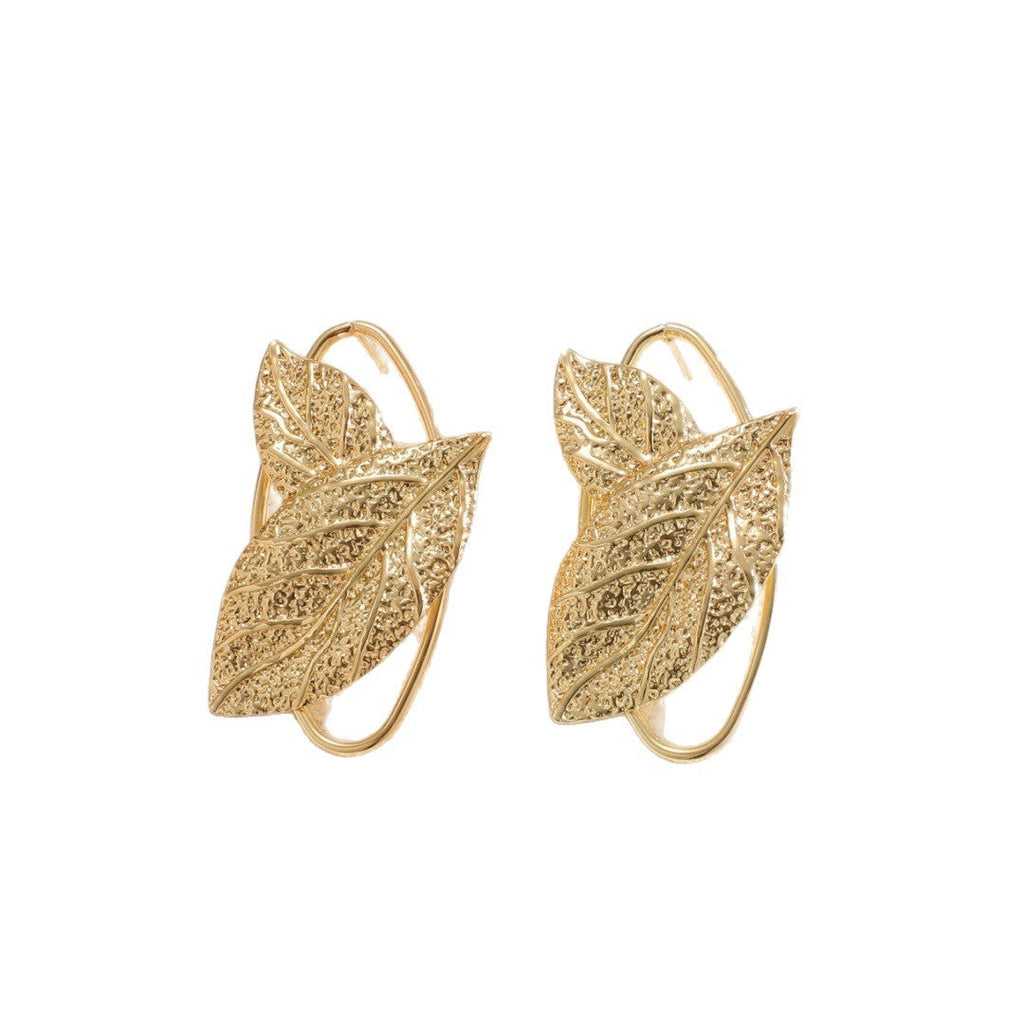 Women’s bracelet with elaborate leaf design