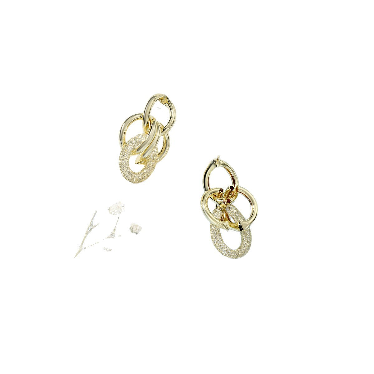 Women's Hanging Earrings with Luxurious, Sculptural Design