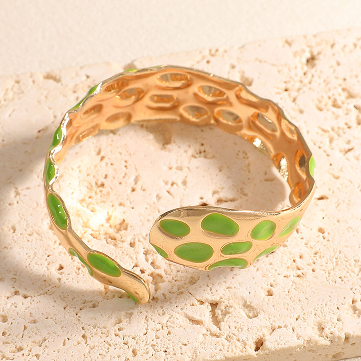 Ladies Open Bangle in Elegant Snake Design