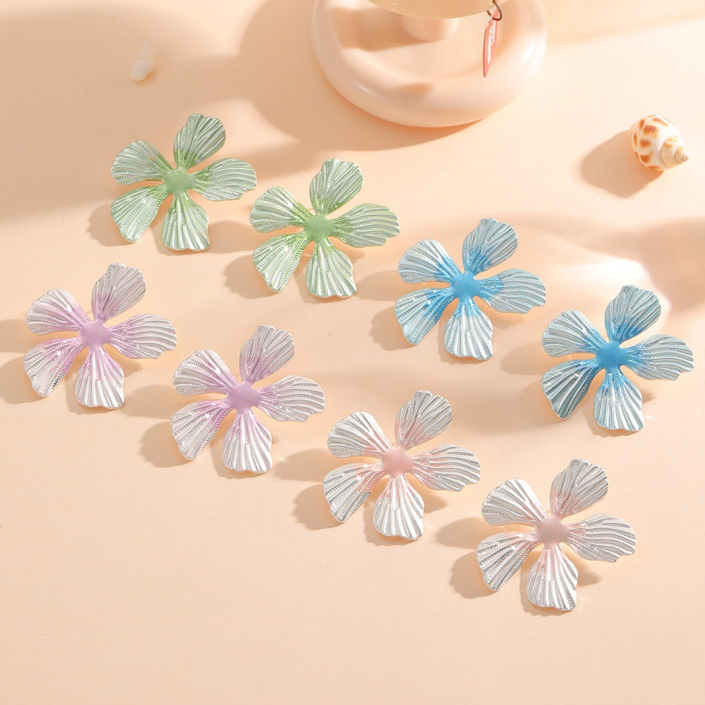 Women's Hair Accessories in Floral Design