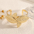 Women’s bracelet with elaborate leaf design