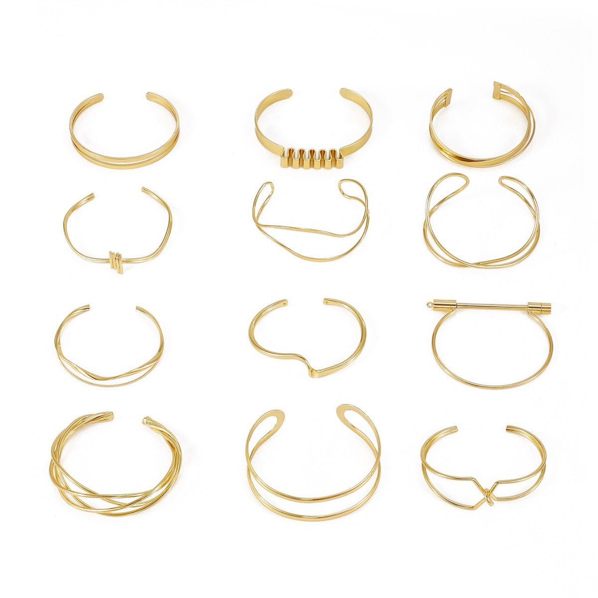 Ladies' bangle with elegant curved design