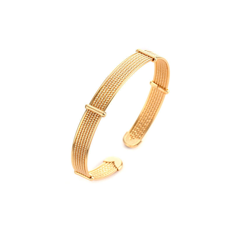 Ladies Open Bangle with Elegant Structure Design