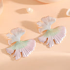 Women's hair accessories with elegant leaf design