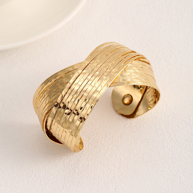 Ladies Open Bangle with Artistic Fold Design