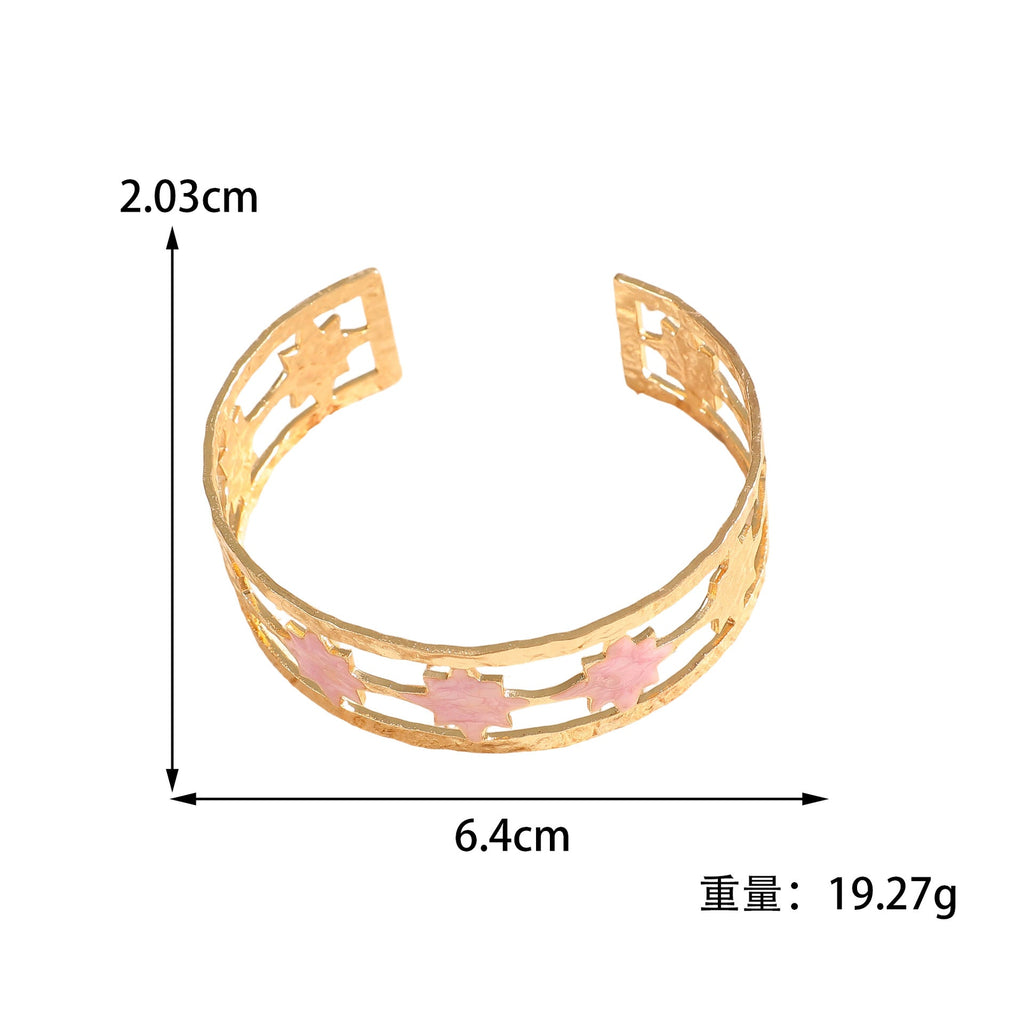 Women's Open Bangle with Elegant Leaf Design