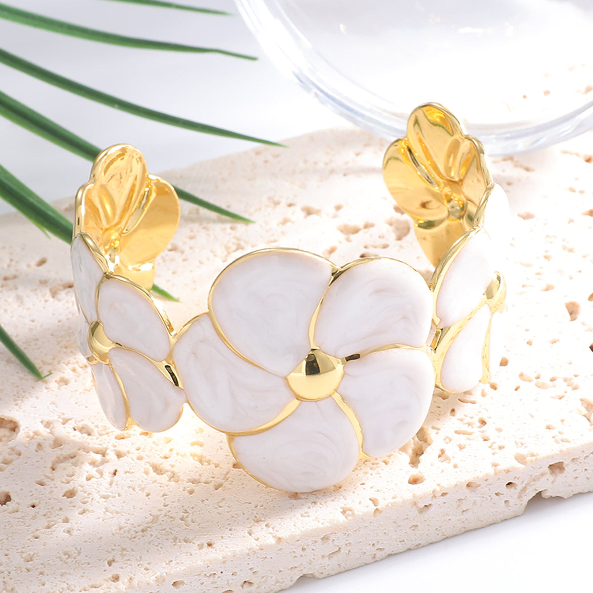 Ladies cuff bracelet with elaborate flower pattern