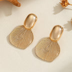 Ladies Hanging Earrings with Luxurious Leaf Design