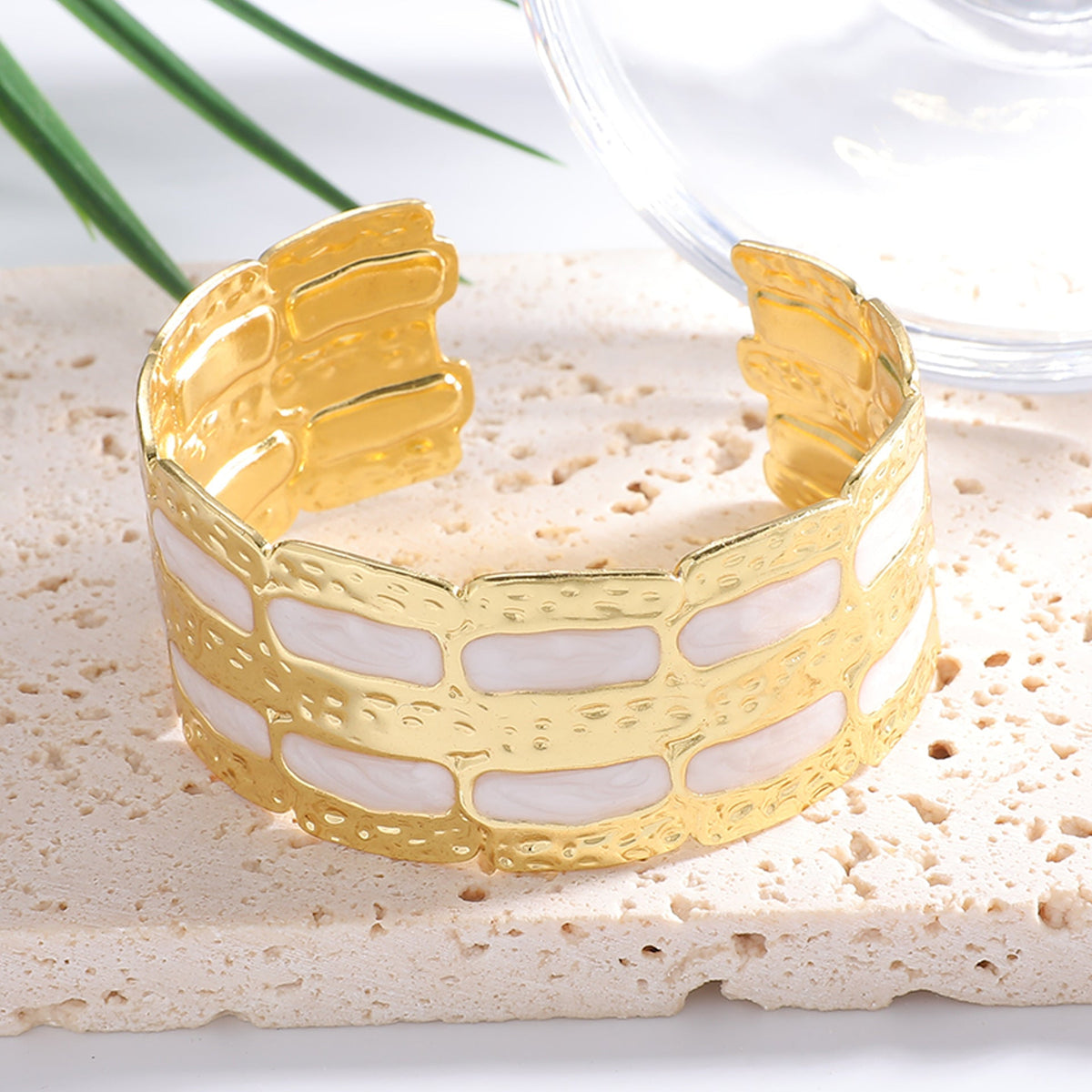 Women's Elegant and Stylish Arm Cuff