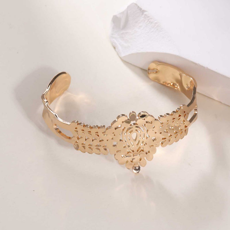 Women's Open Bangle in Modern Bamboo Design