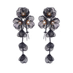 Ladies' earrings in elegant floral design