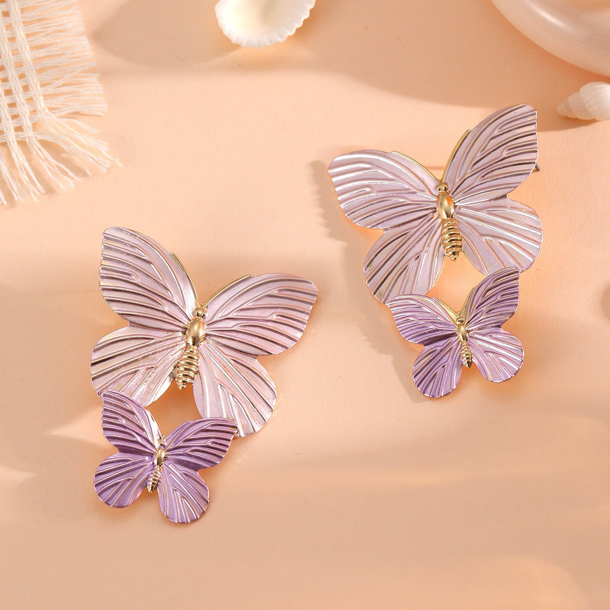 Ladies' brooches in elegant butterfly design