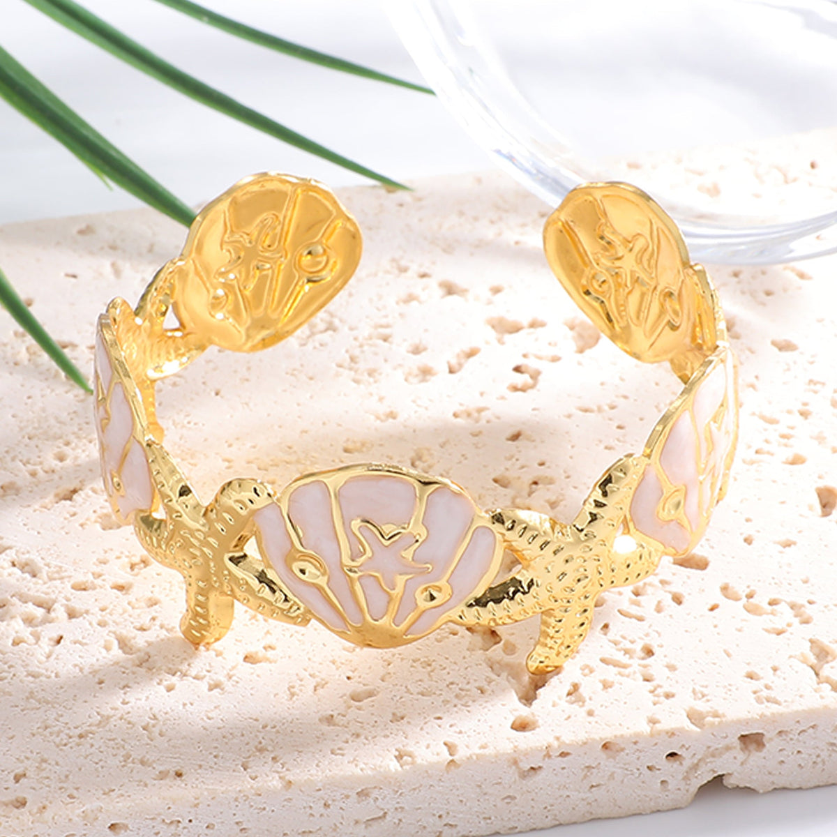 Ladies Elegant Wave-Shaped Bracelets