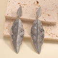 Women's Hanging Earrings in Elegant Leaf Design