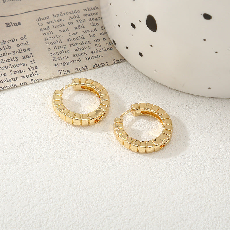 Women's hoops in modern bamboo design