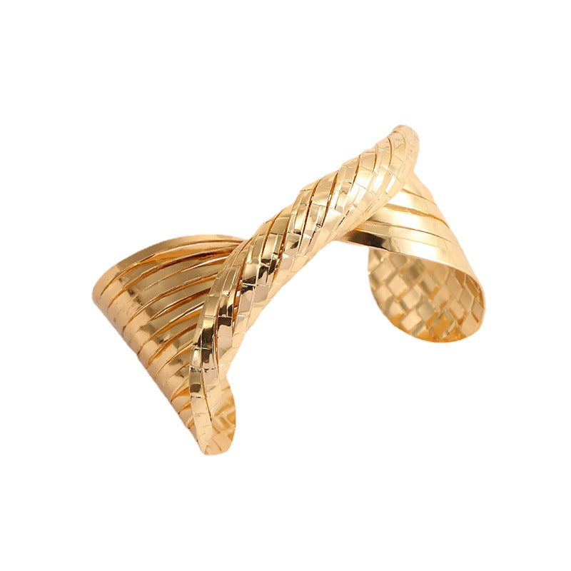 Ladies Open Bangle with Artistic Fold Design