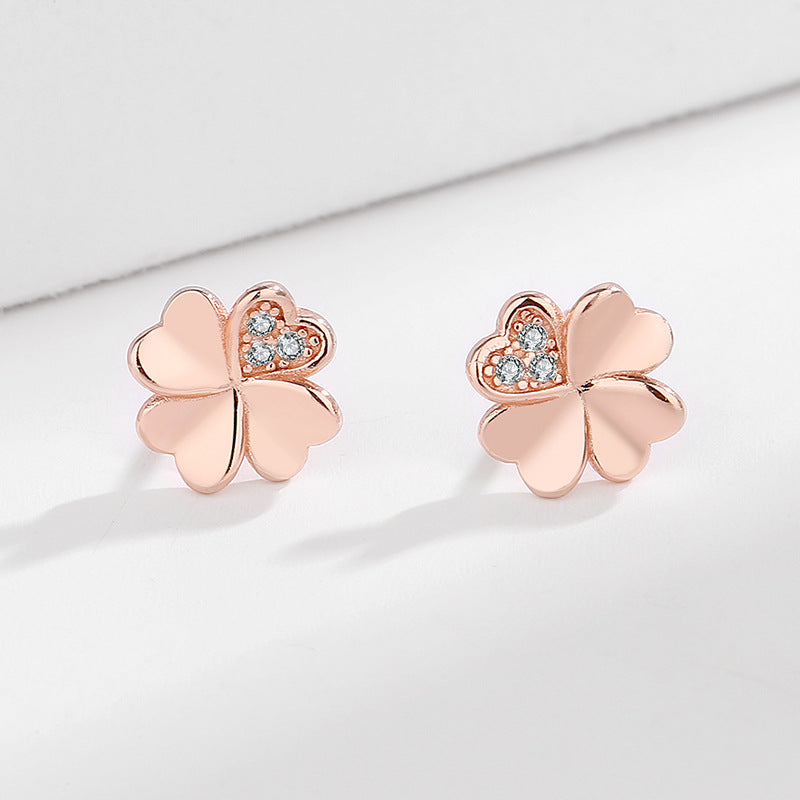 Ladies earrings in modern floral design