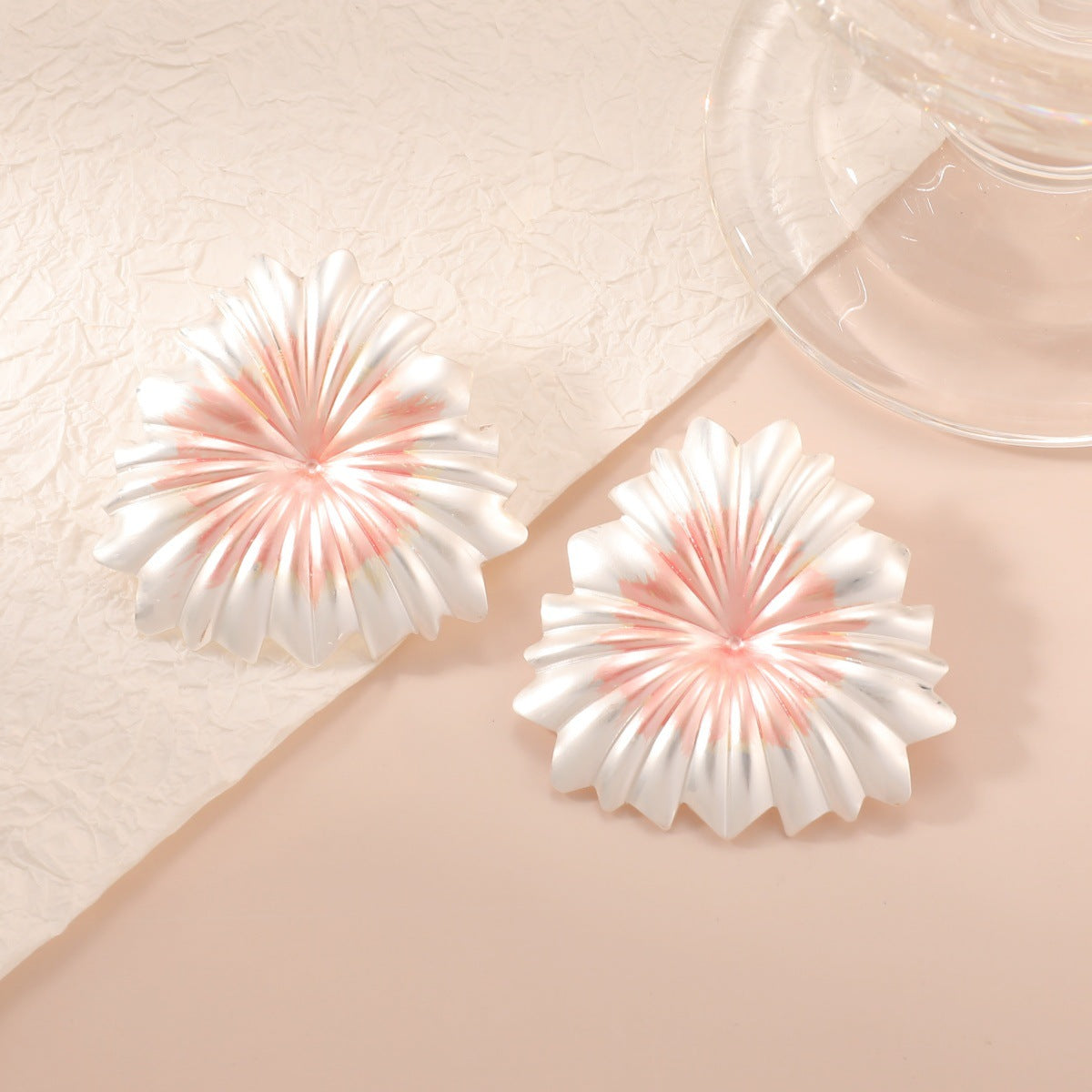 Women's Hair Clips in Elegant Plant Motif