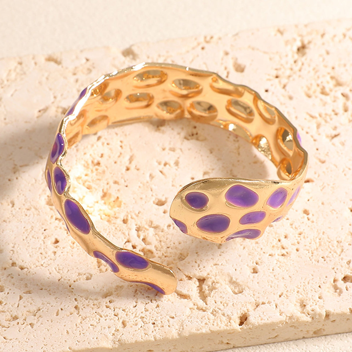 Ladies Open Bangle in Elegant Snake Design