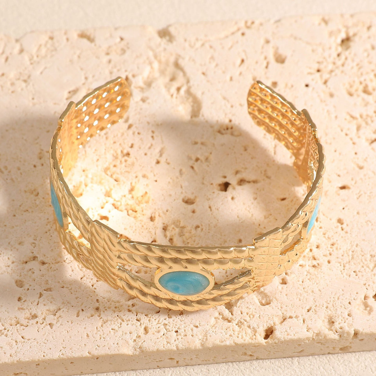 Women Open Bangle with Artistic Braiding Pattern