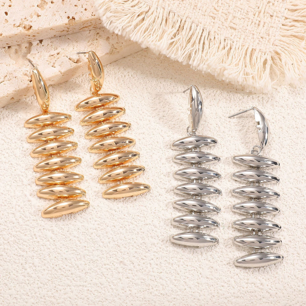 Ladies Hanging Earrings in Modern Spiral Design