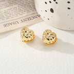 Women's ear clips in elegant shell design