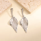 Women's Hanging Earrings in Stylish Leaf Design