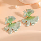Women's hair accessories with elegant leaf design
