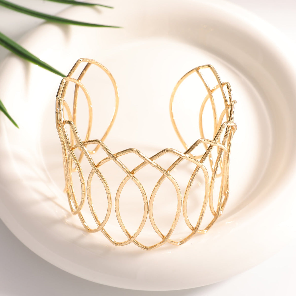 Women Open Bangle with Artfully Curved Design