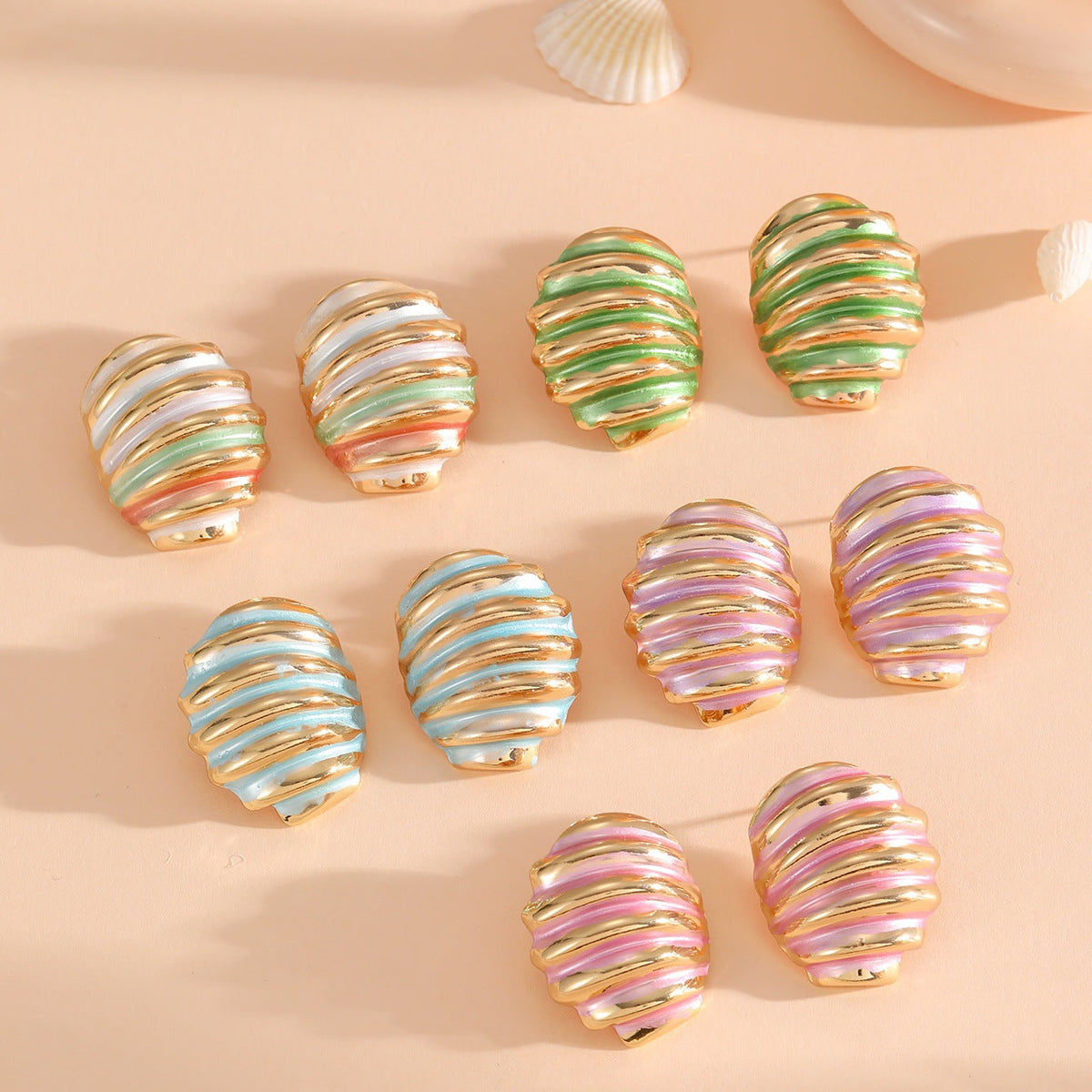 Women's ear clips in maritime shell design