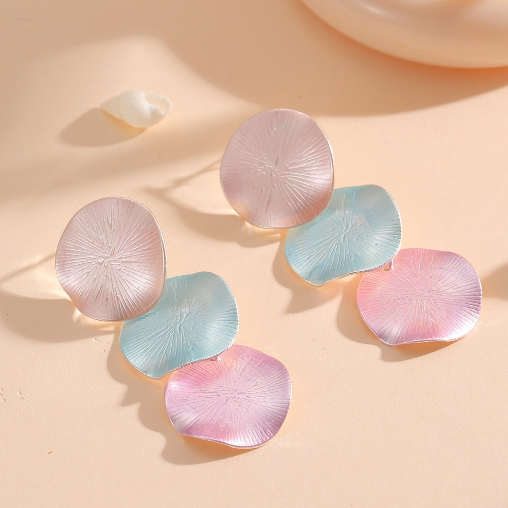 Women's hair clips in playful flower design