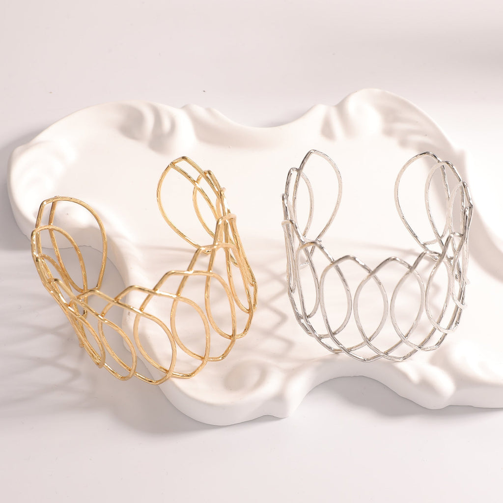 Women Open Bangle with Artfully Curved Design
