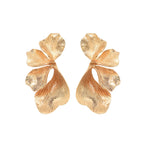 Women's ear clips in an elegant, textured design