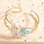 Women's bangle with elaborate floral design
