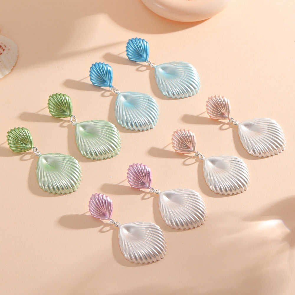 Ladies Hanging Earrings in Elegant Shell Design