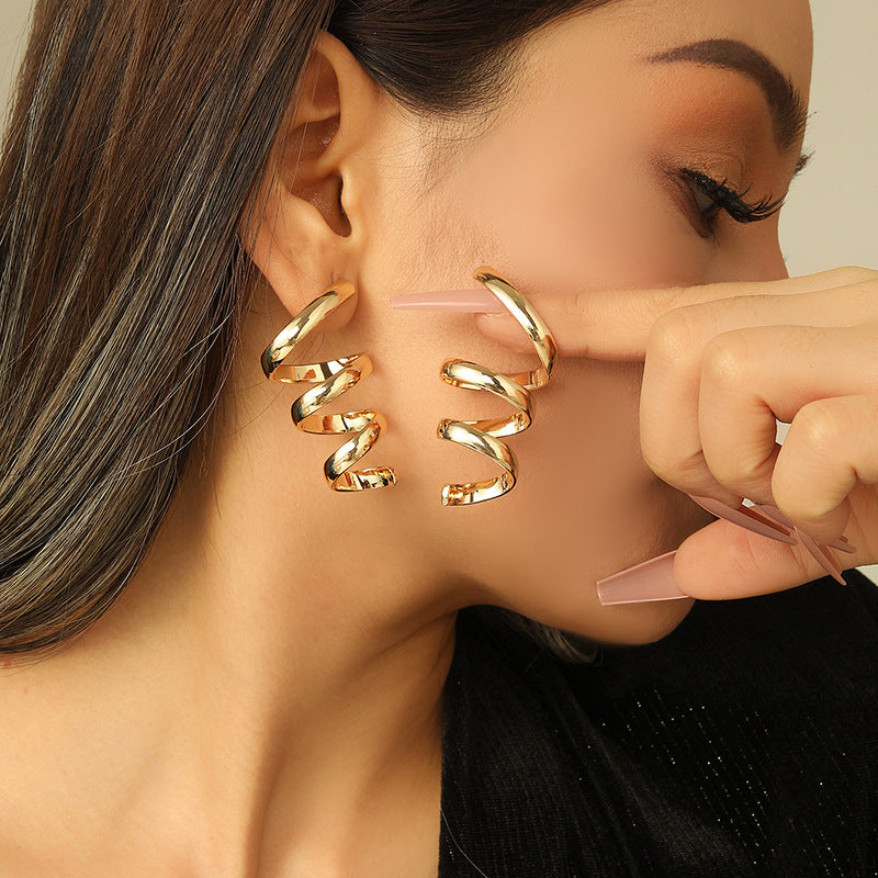Women's Hanging Earrings with Elegant, Curved Design