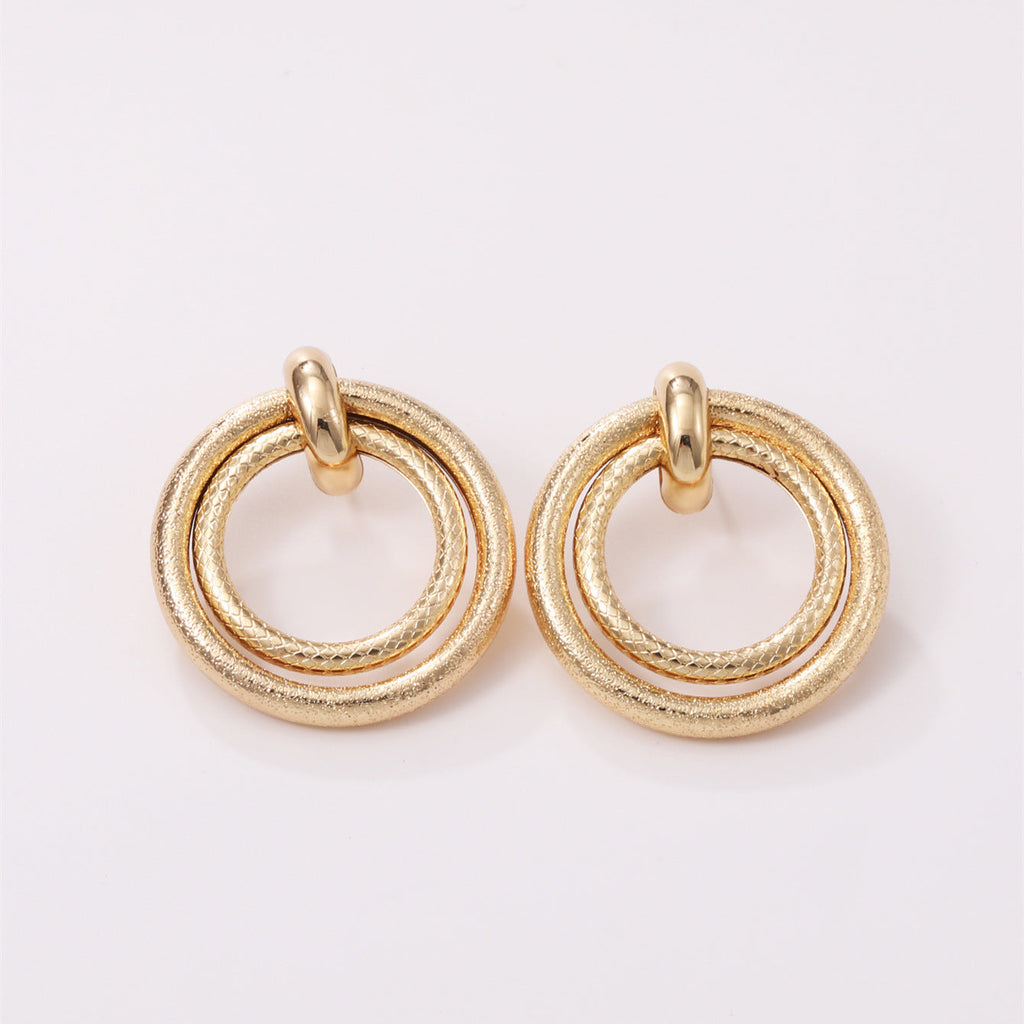 Women's Hanging Earrings with Elegant, Curved Ring Design