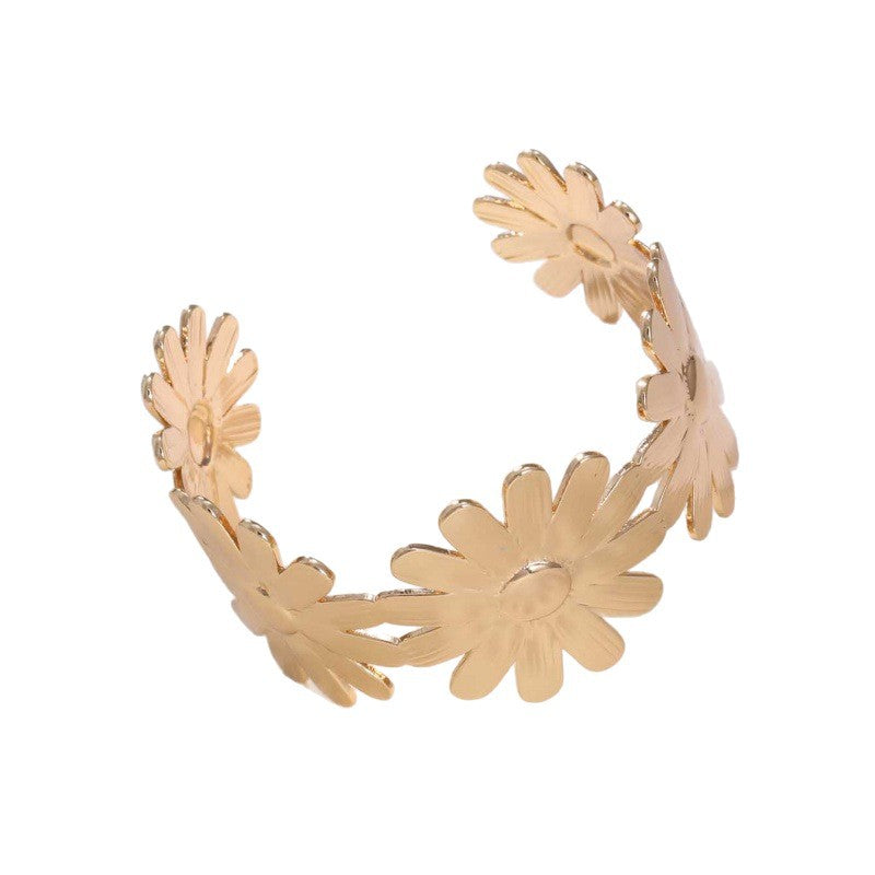 Women's Open Bangle with Elegant Wave Design