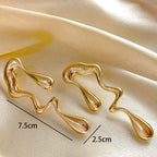 Women's hair accessory clips in modern, organic design