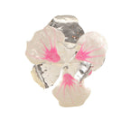 Women's flower-shaped ring made of shiny metal and high-quality epoxy resin