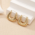 Ladies earrings in a modern, curved design