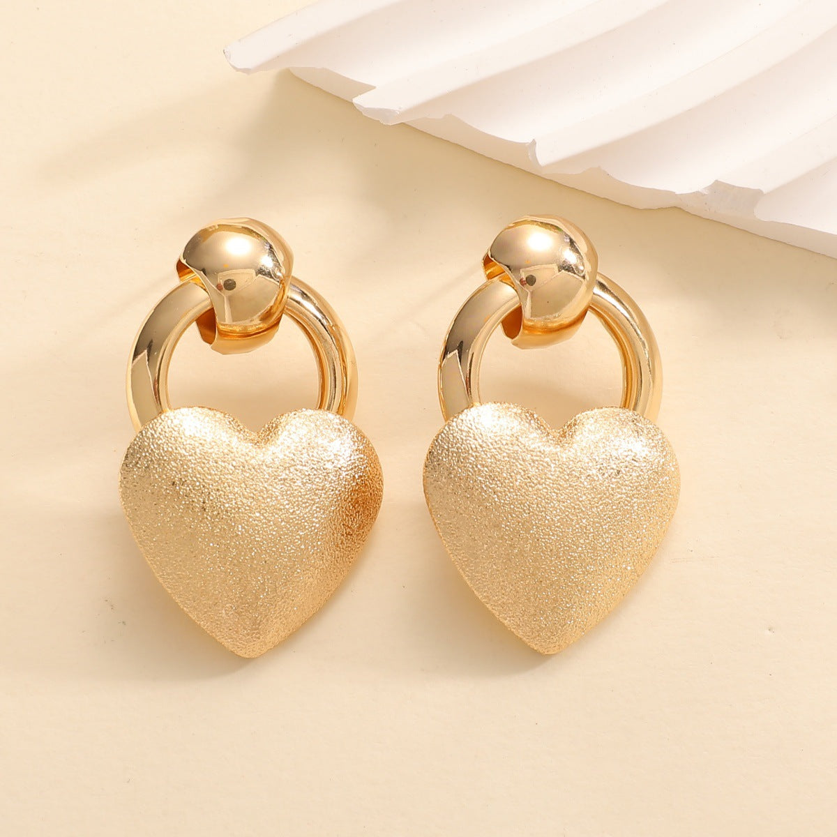 Ladies earrings in elegant heart design
