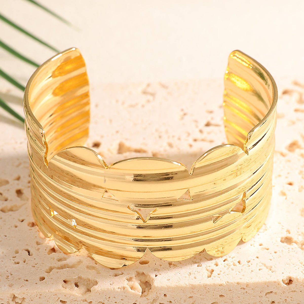 Ladies Open Bangle with Artistic Coral Pattern