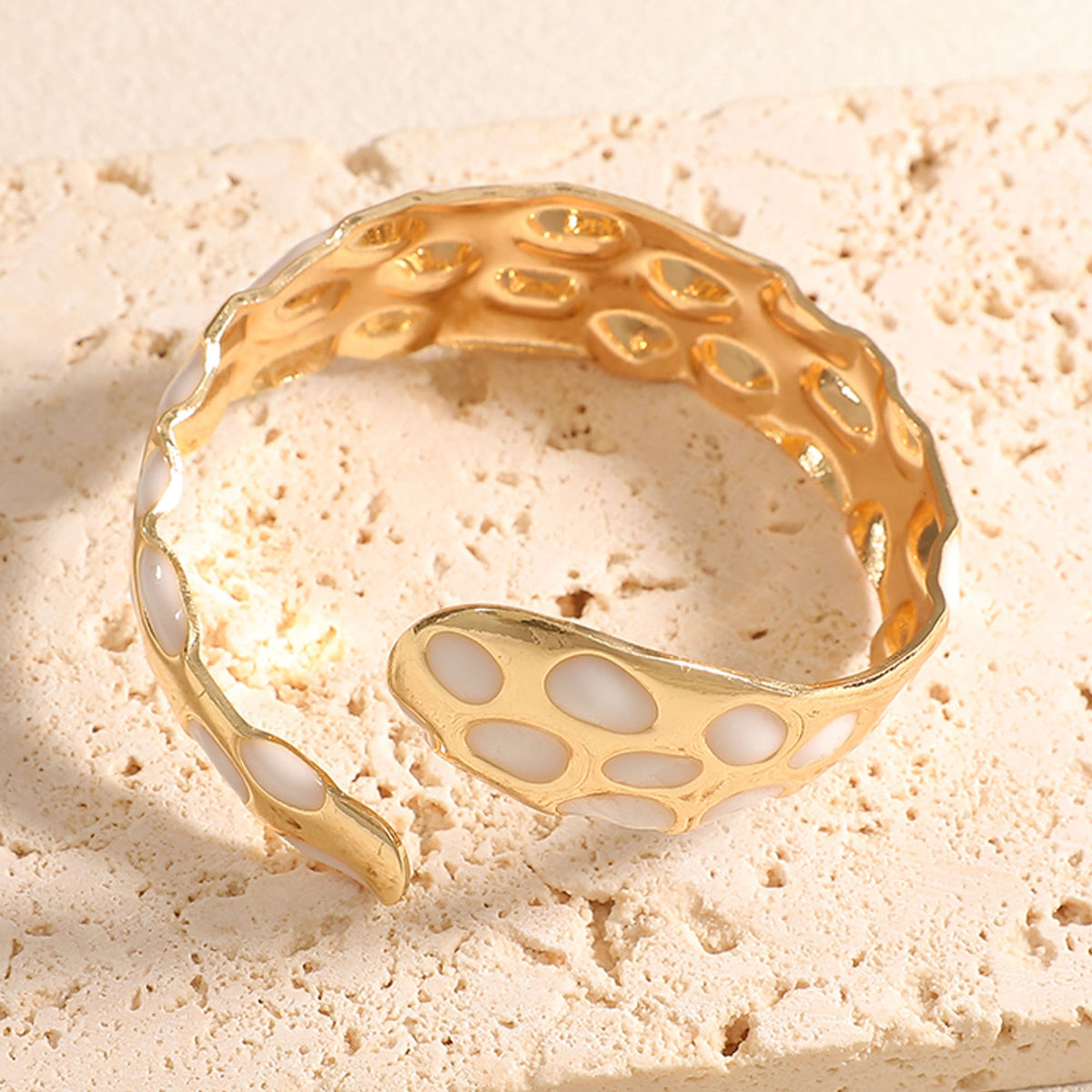 Ladies Open Bangle in Elegant Snake Design