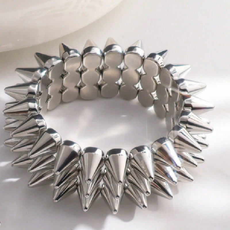 Women's bracelet with spikes