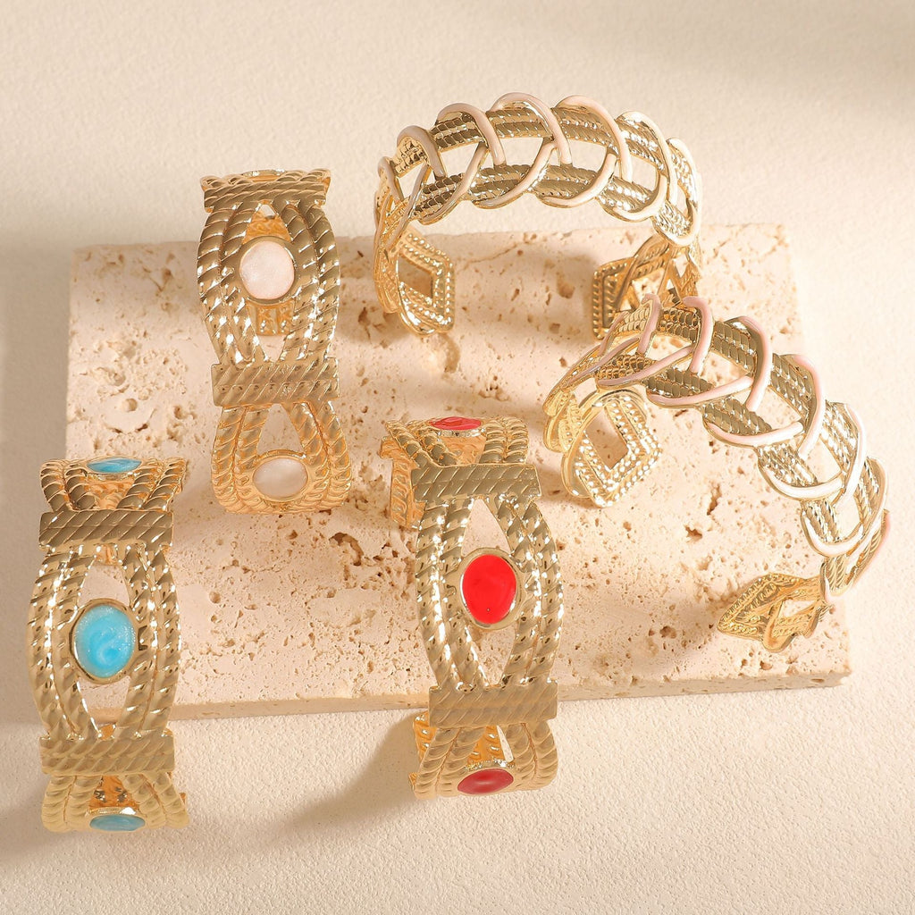 Women Open Bangle with Artistic Braiding Pattern